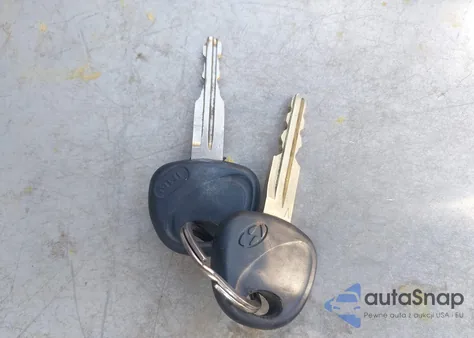 2010 Hyundai Accent Gls z USA, uszkodzony, nr VIN KMHCN4AC7AU499528